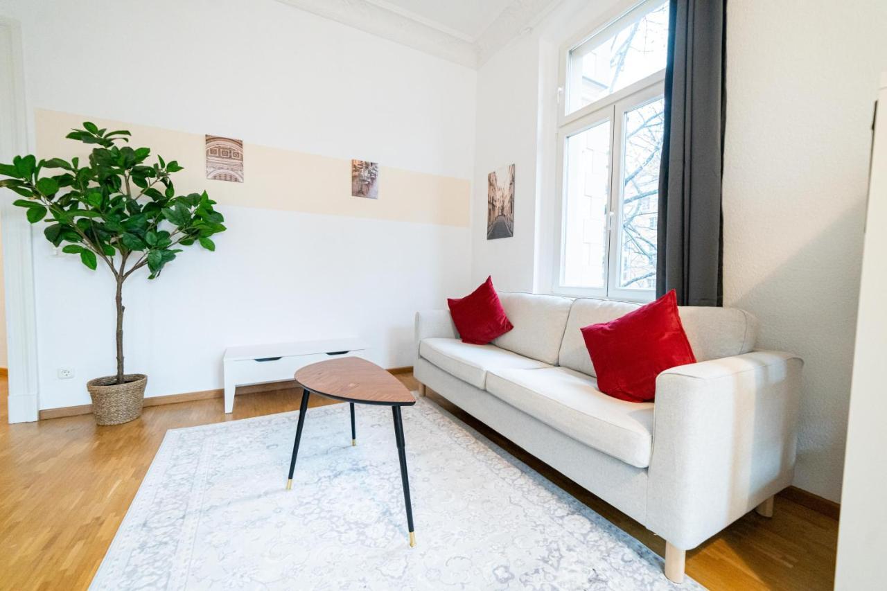 Fullhouse - Halle - Vs7 - 3 Beds - Nespresso Esterno foto
